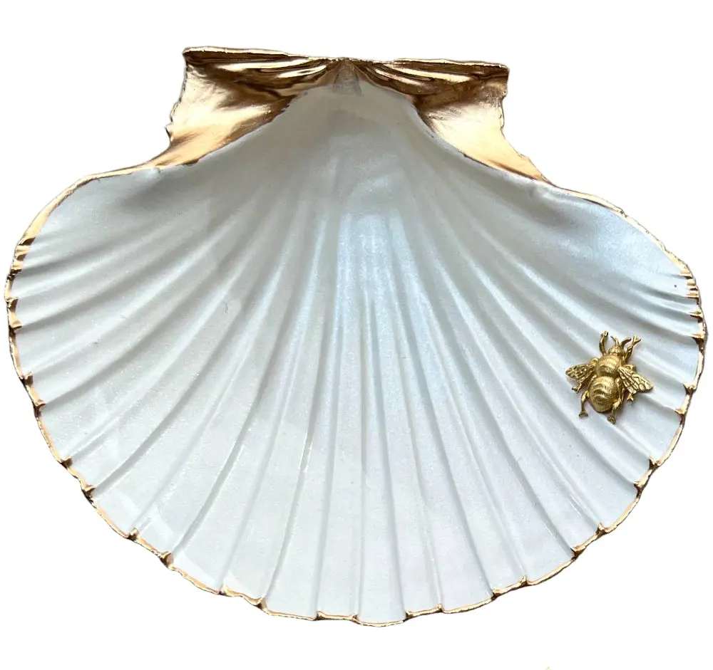 Ten-Twenty-Six White & Gold Scalloped Shell Dish W/ Bee Accent - 4.5" 1