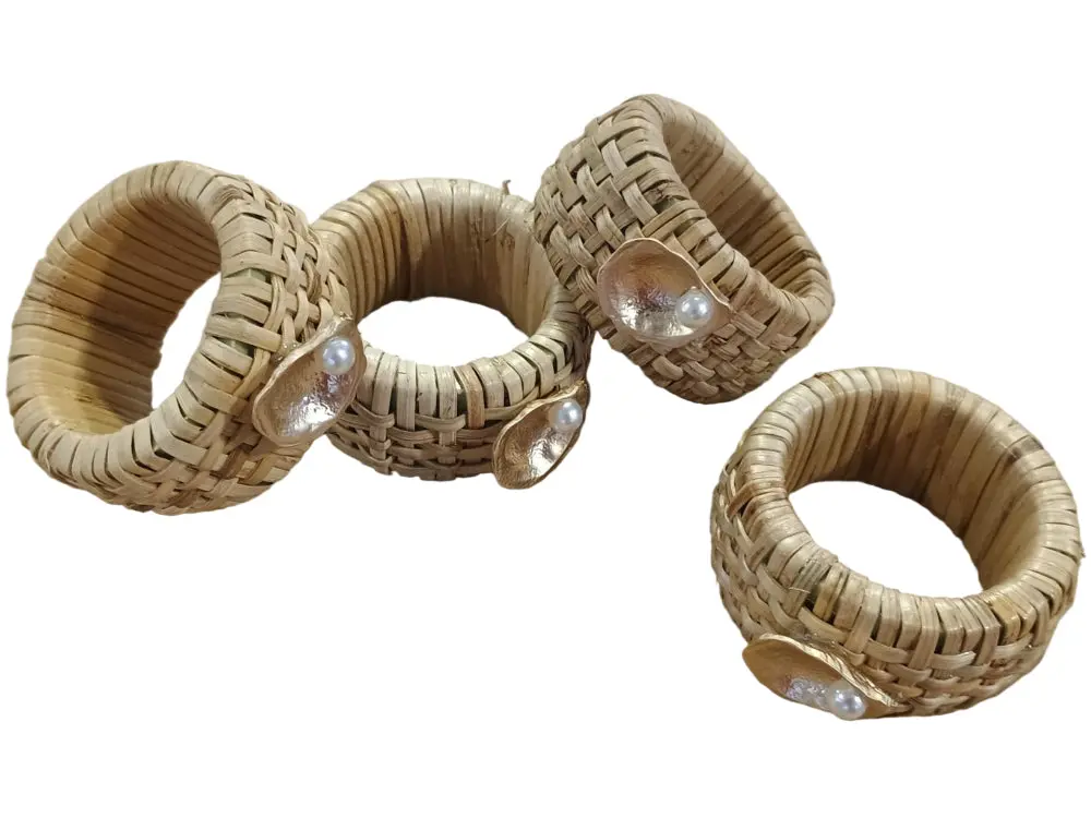 Ten-Twenty-Six Rattan Oyster Shell Napkin Rings - 4 Pc. 1