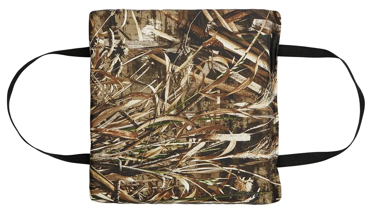 Onyx Throwable Foam Cushion Realtree 1