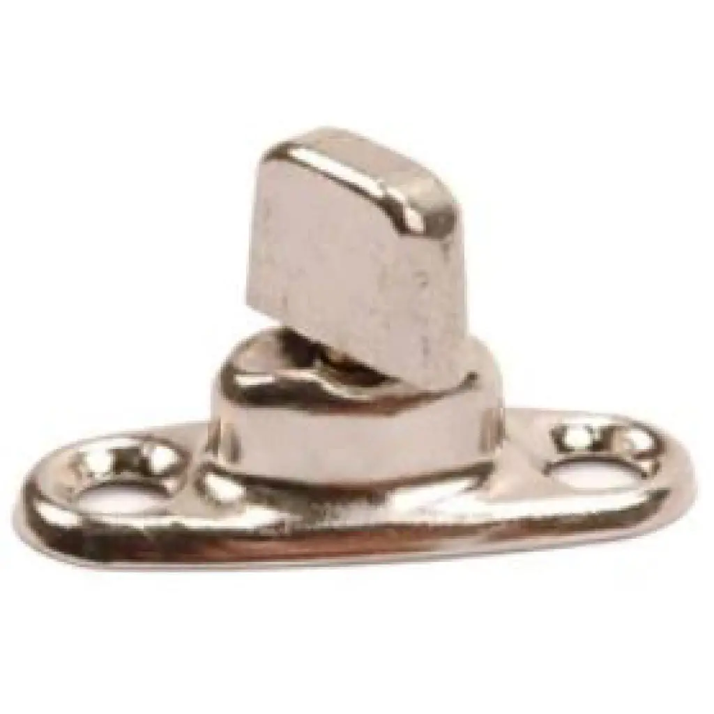 Metal Twist Stud 1