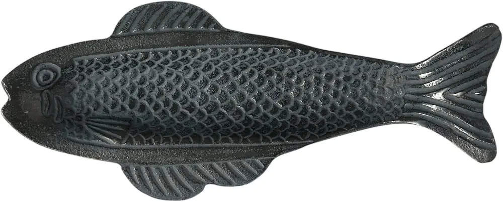 Distressed Cast Aluminum Fish Dish - 14.25" 1