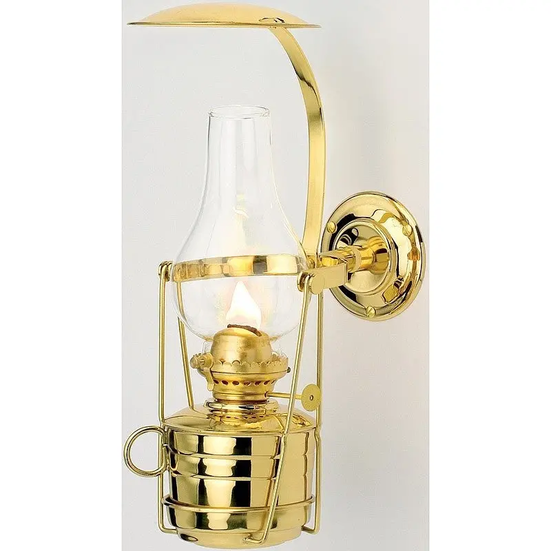 Fastnet Gimballed Oil Lamp 1