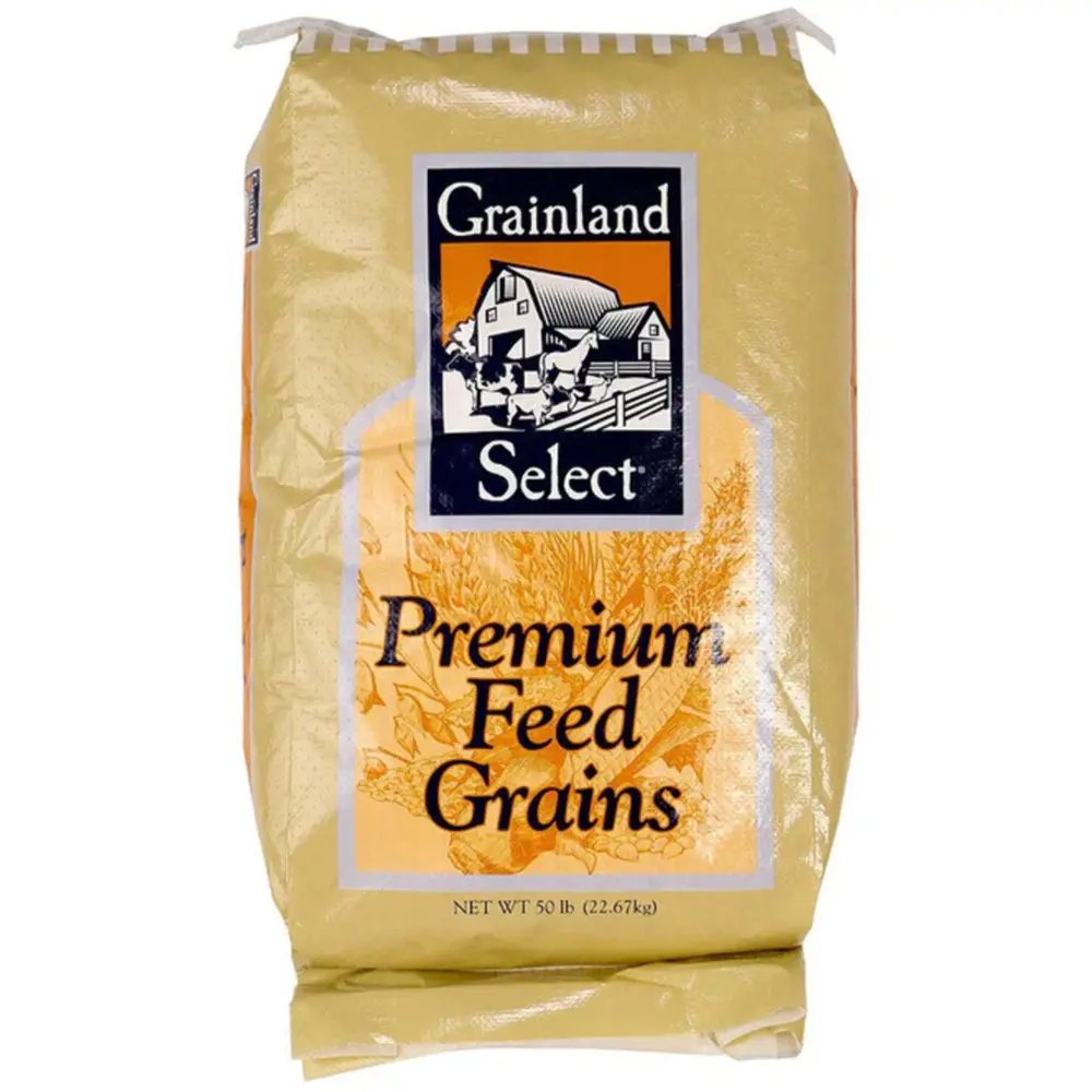 Grainland Select 7% All-Animal Cracked Corn Feed - 50 Lb. 1