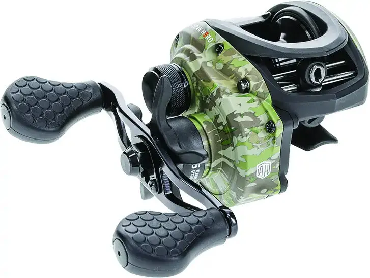 Lew's American Hero (Camo) G2 Baitcast Reel 1