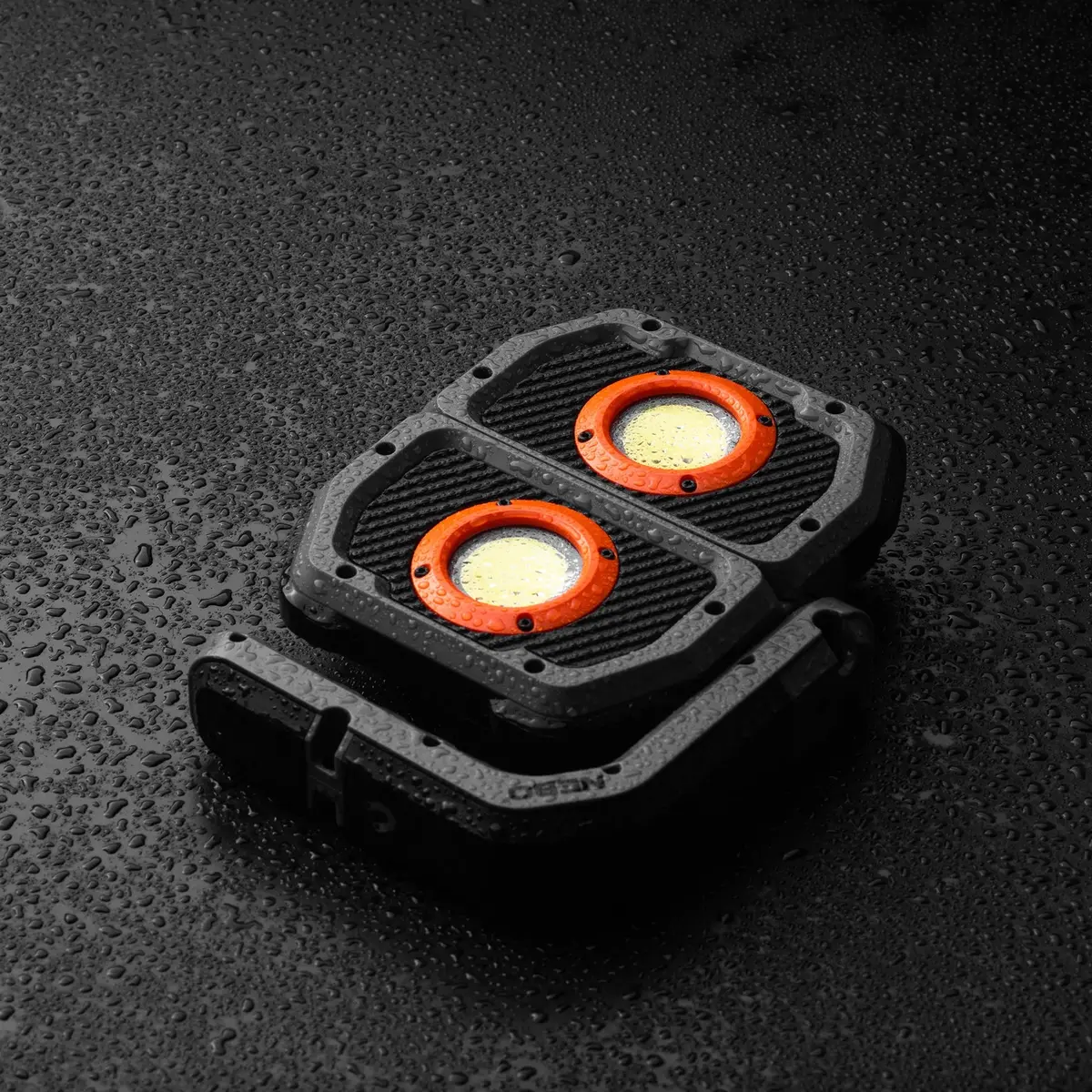 Nebo Omni 3K Rechargeable Work Light 1