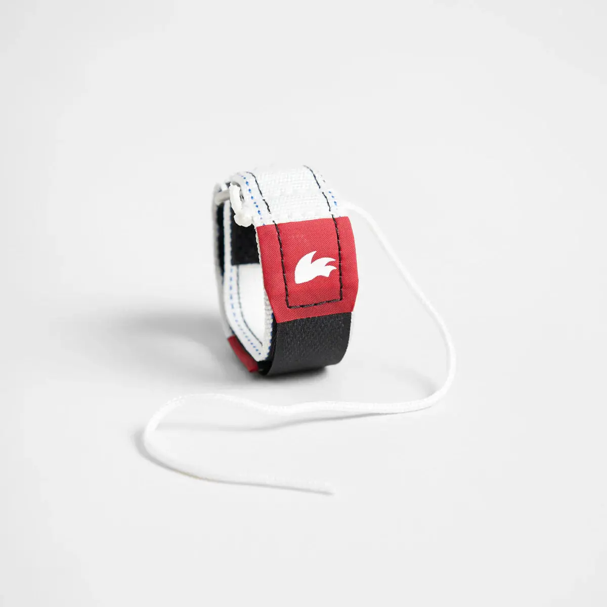 Rooster Topper Clew Strap 1