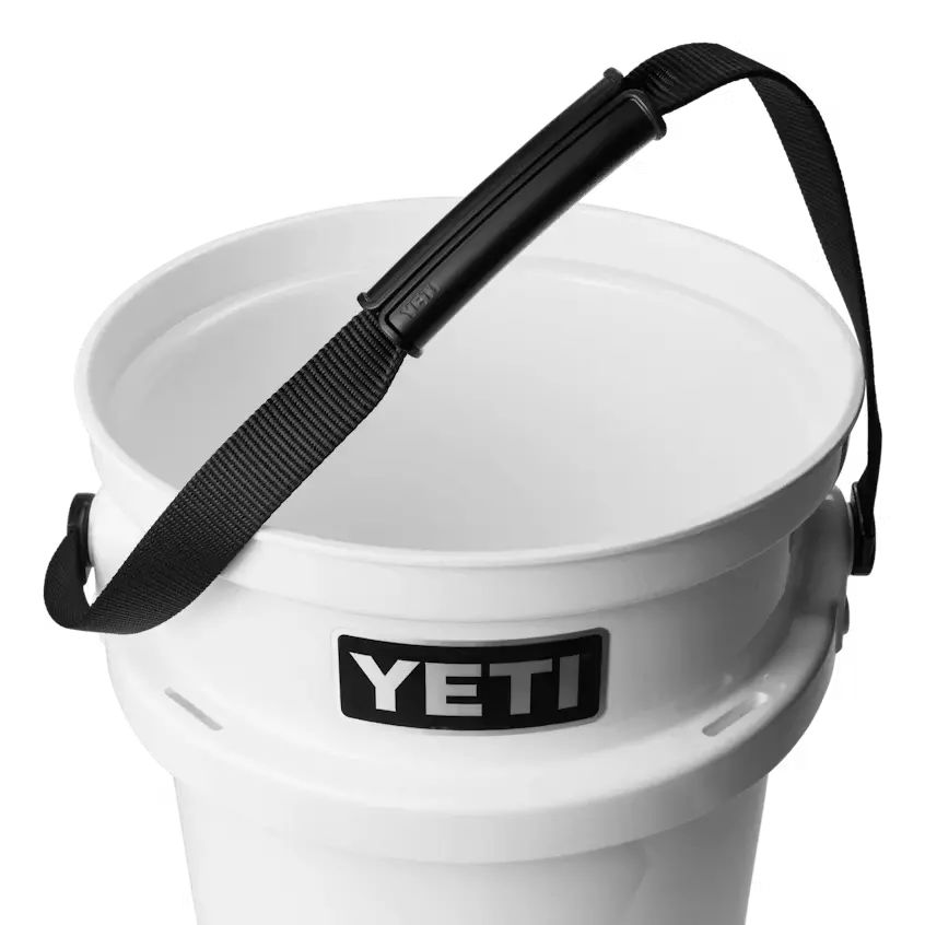 Yeti Loadout Bucket Wht 1