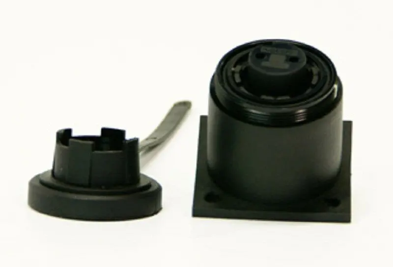 Buccaneer Bulkhead Socket 1