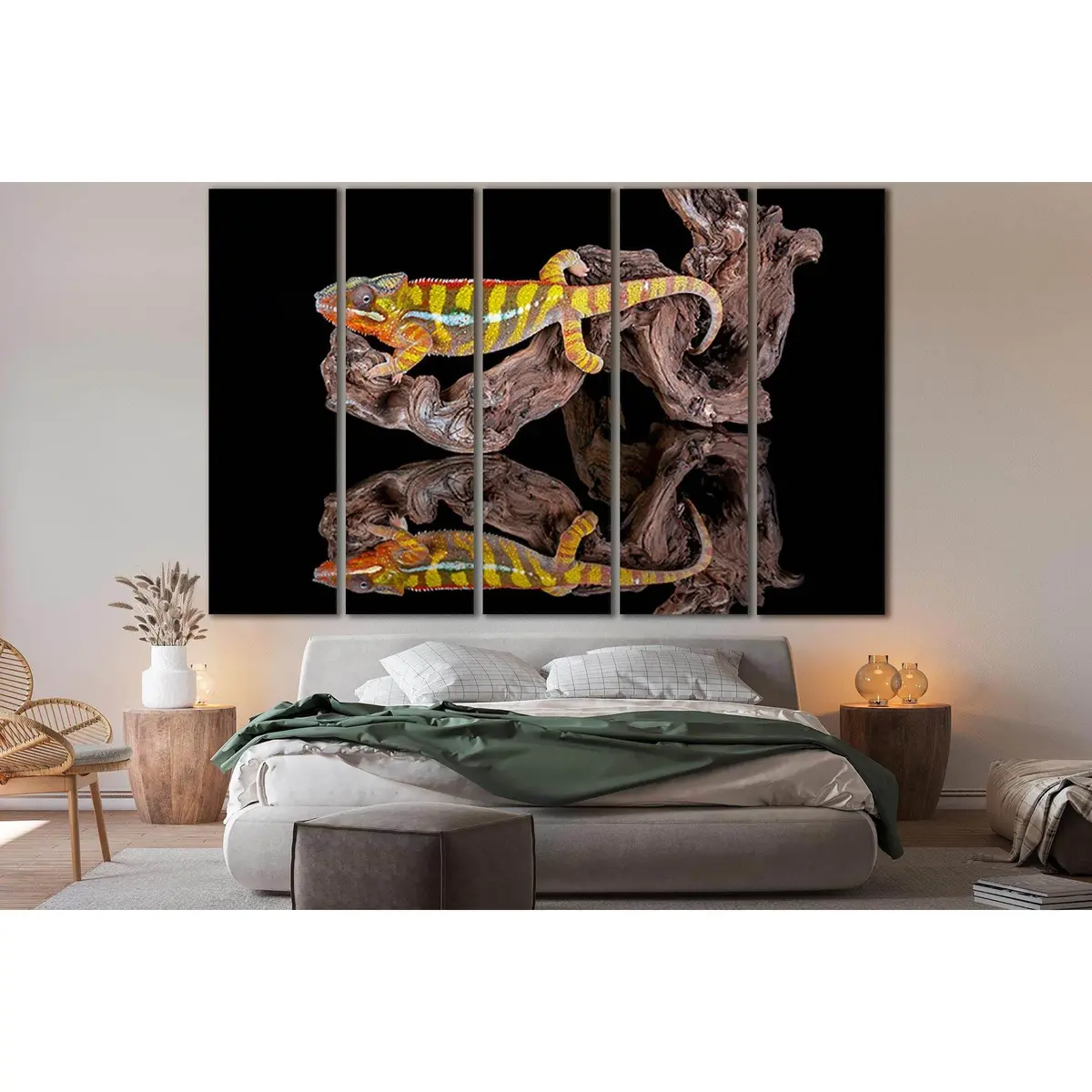 Chameleon Reflection No. SL1028 Premium Ready-to-Hang Canvas Art - Image 3
