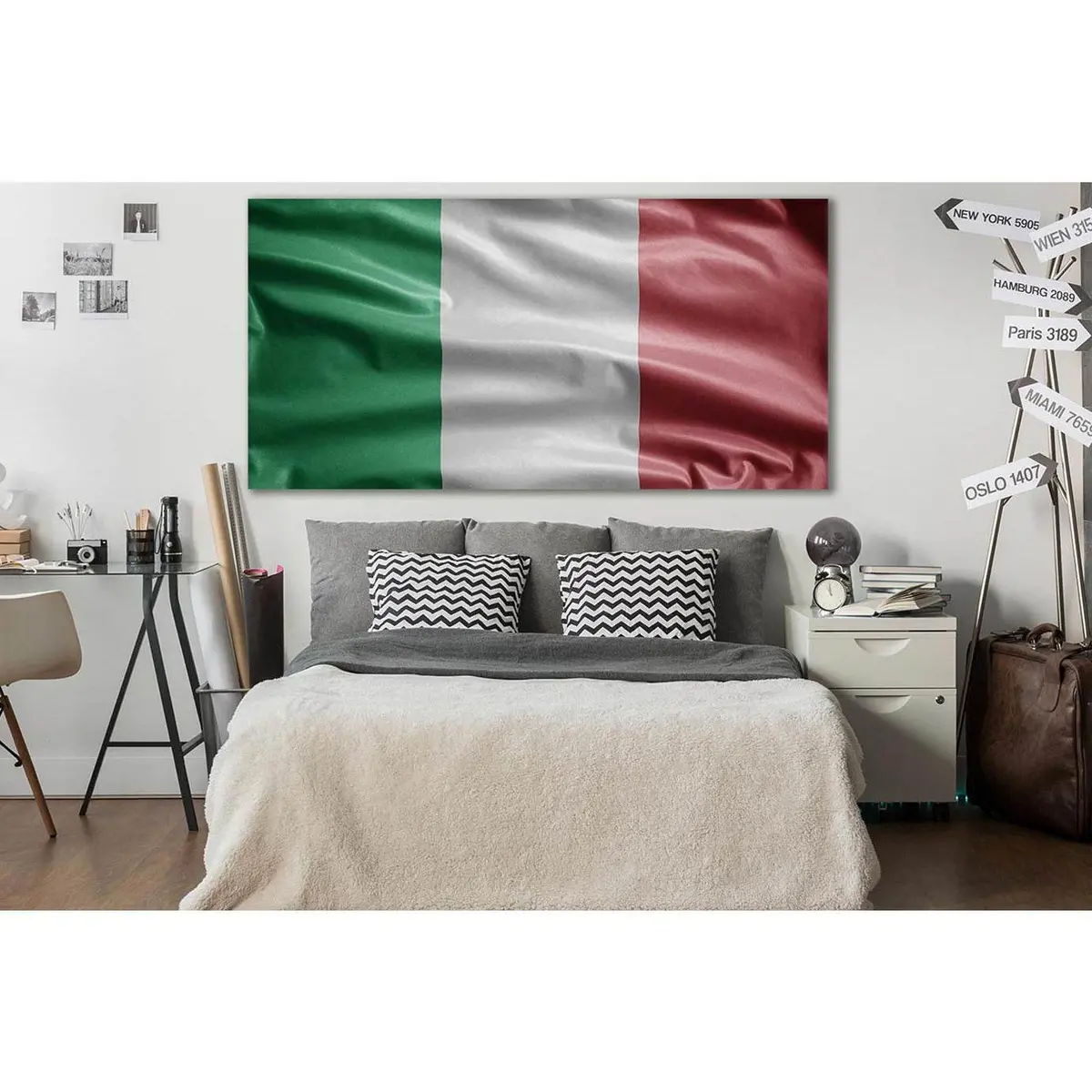 Close Up Of Italy Flag №Sl1184 Ready To Hang Canvas Print 2