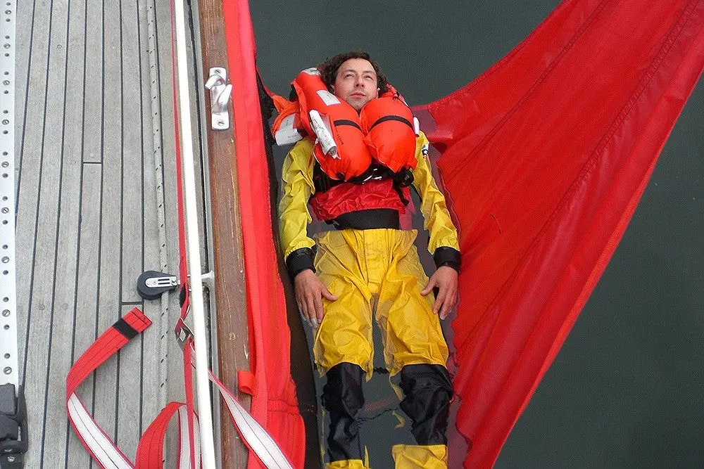 Kim Pick Up Sail 1
