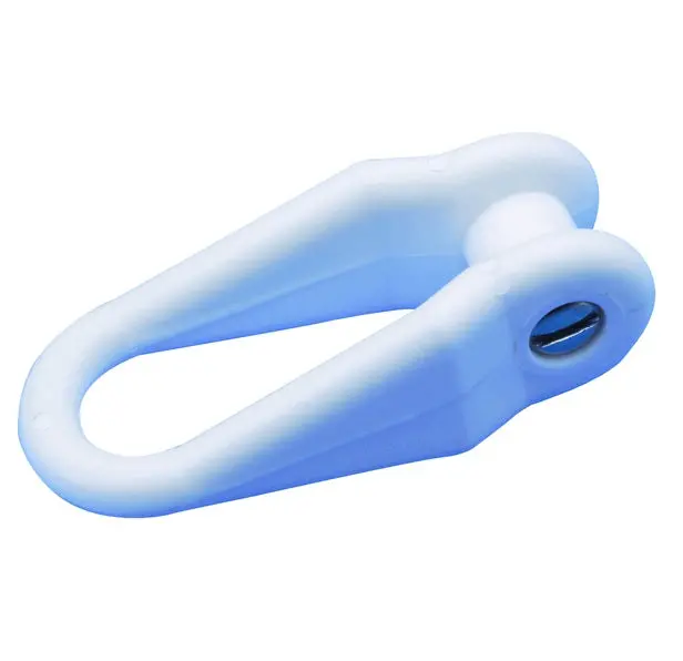 Sail Shackles Large Screw-On Plastic With Screw 1