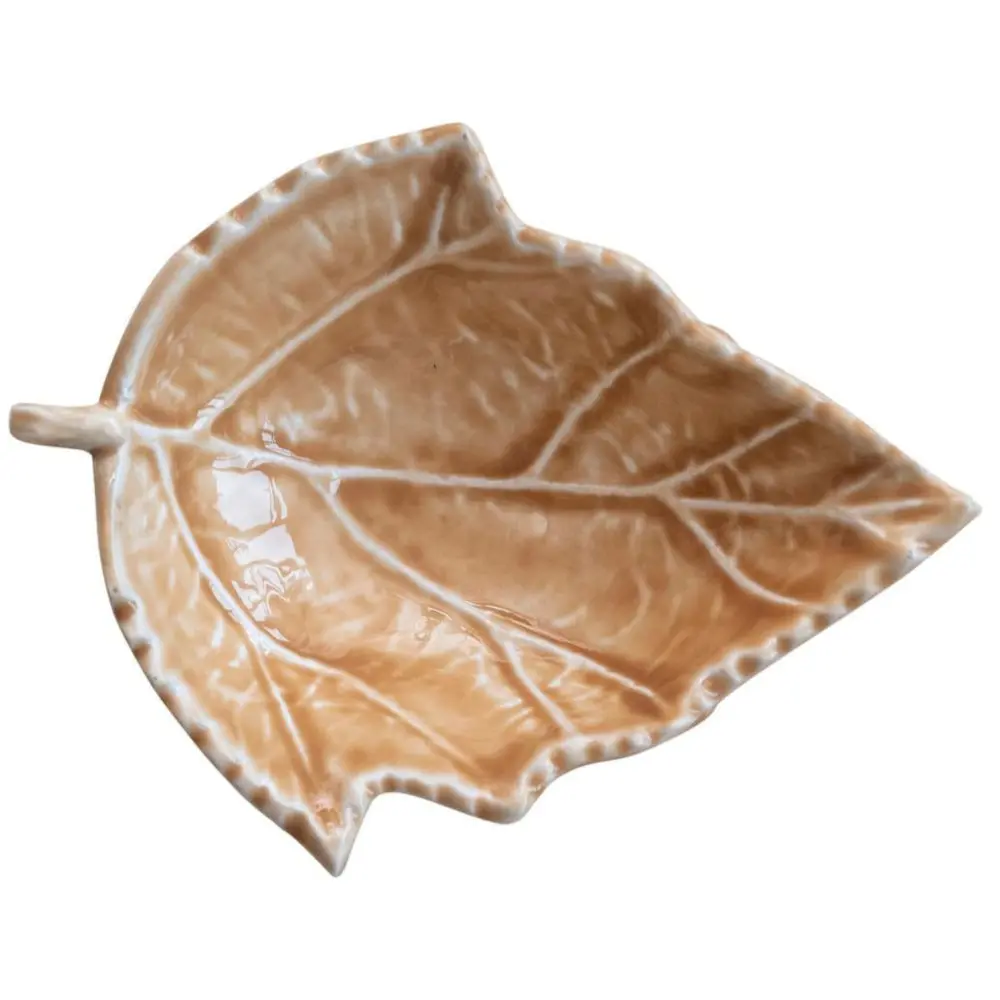 Enameled Leaf-Shaped Aluminum Dish - 5.25" X 6.5" 1
