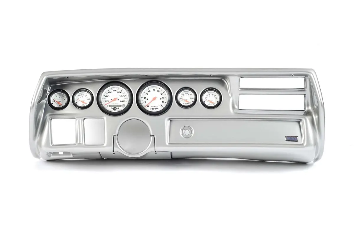 Classic Thunder Road Dash Panel With Autometer Gauges (Part #105700412) 1